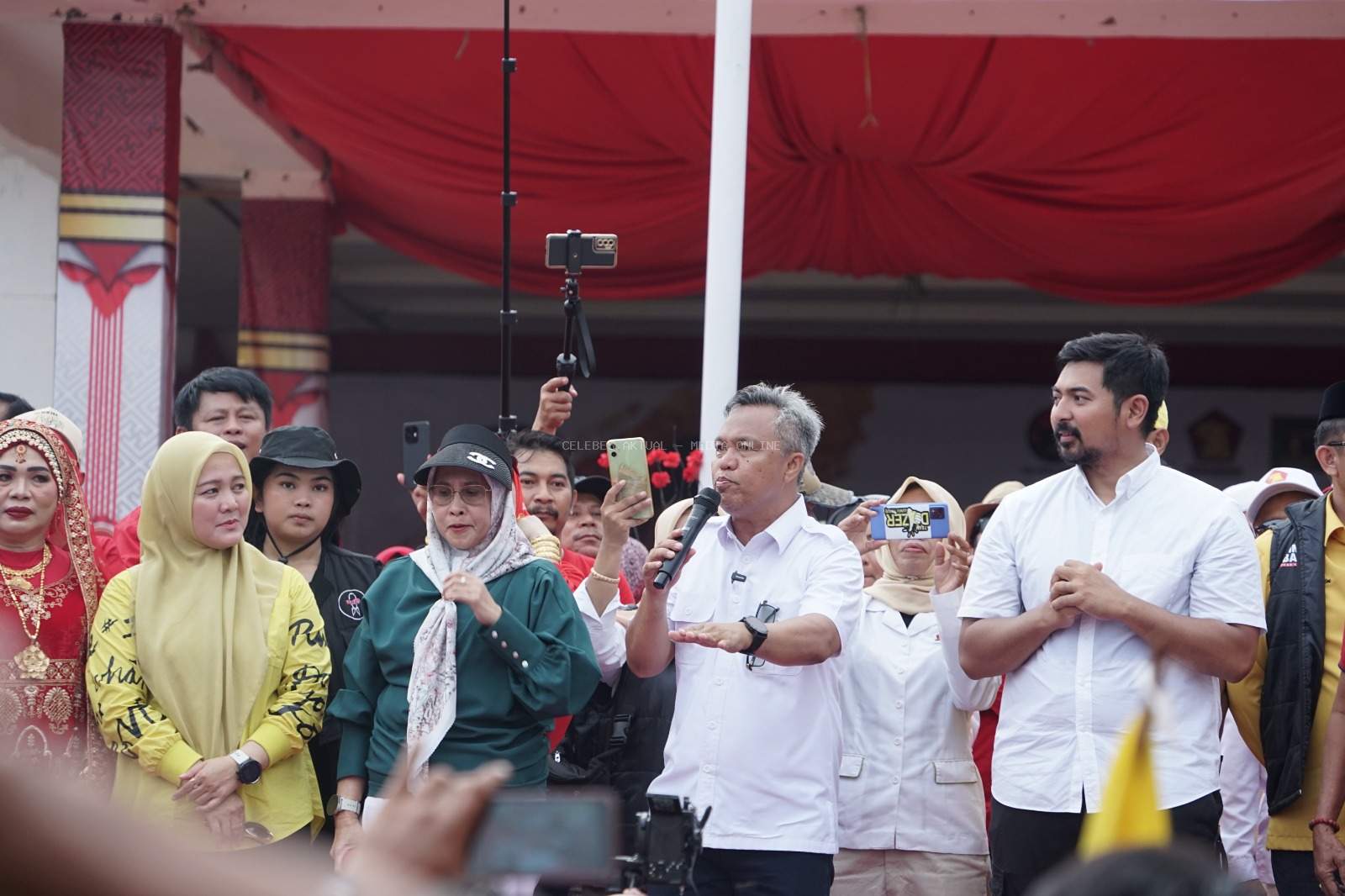 Pada Momen Pengukuhan Tim Pemenangan Kecamatan Malili, Budiman kenang Almarhum H. Amran Syam