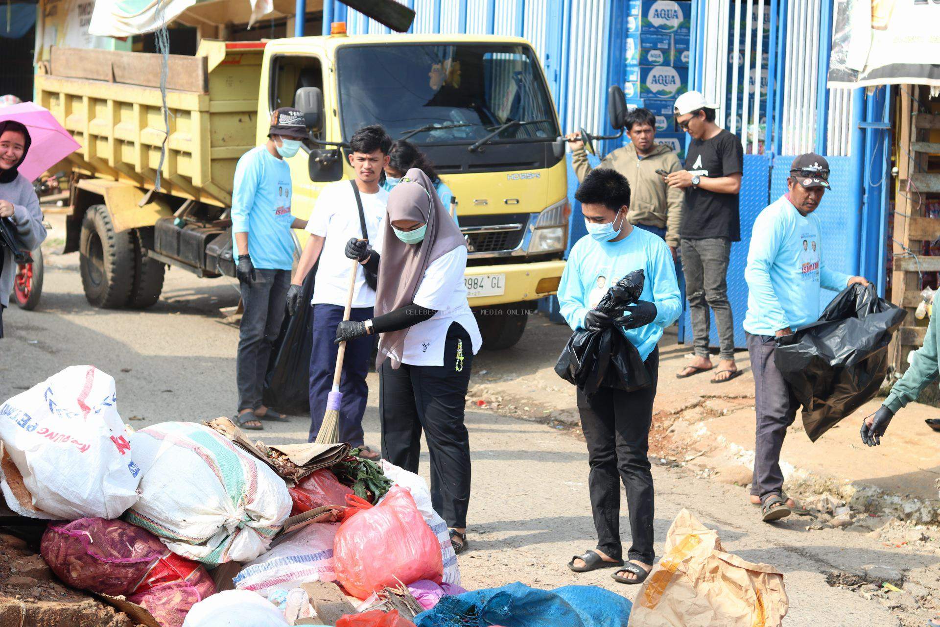 Millenial Beriman Towuti Gelar Aksi Bersih-bersih Wujudkan Lingkungan Nyaman dan Bersih