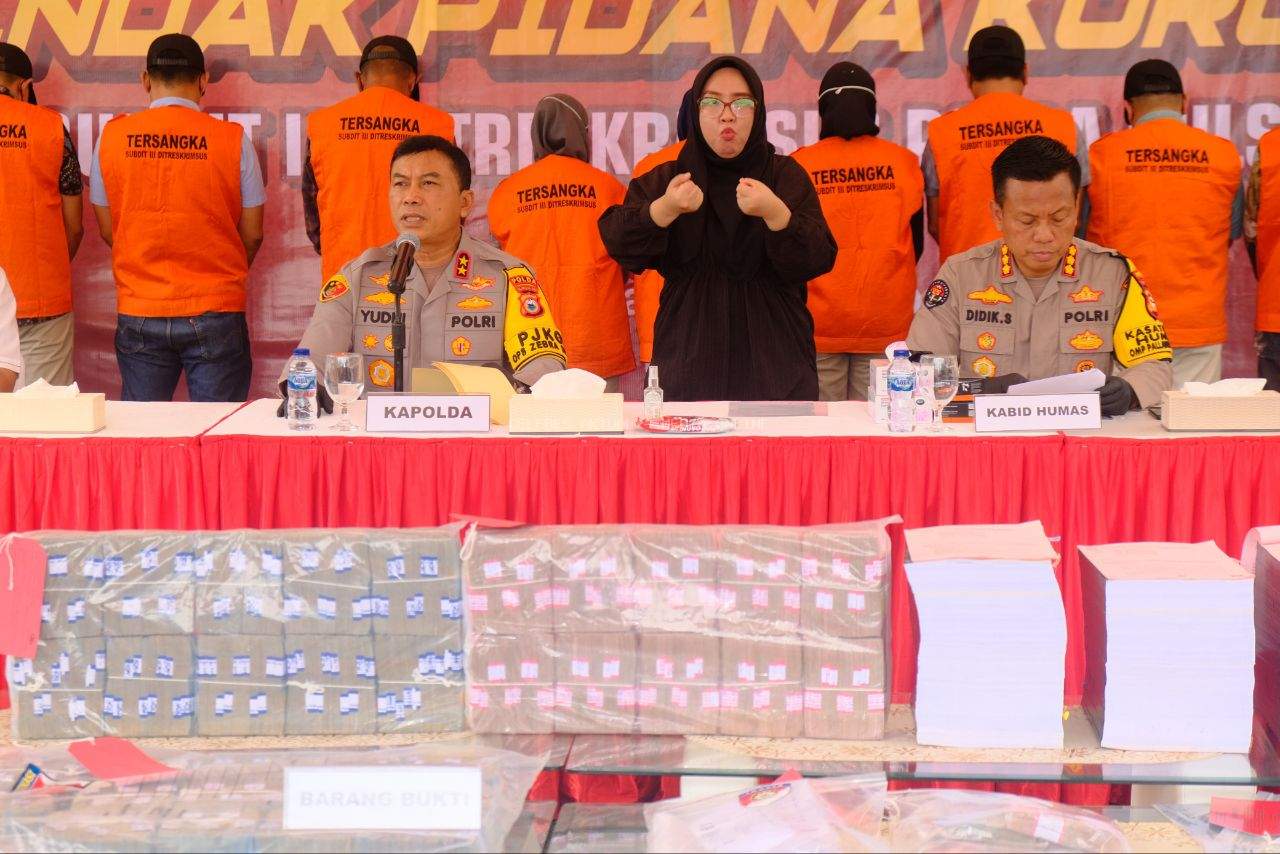 Kapolda Sulsel Pimpin Press Release Penanganan Kasus Tindak Pidana Korupsi di Sulawesi Selatan