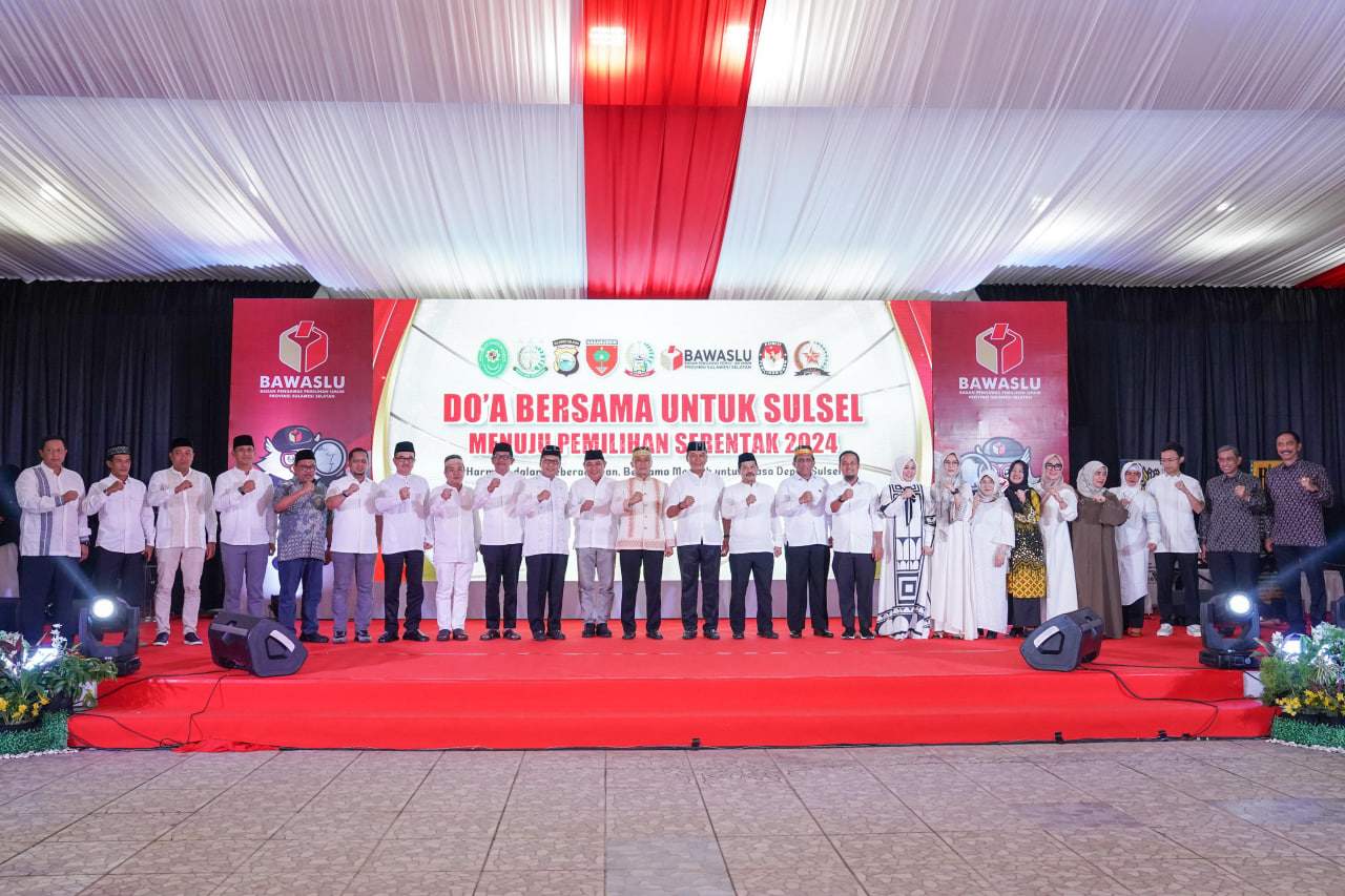 Kapolda Sulsel Hadiri Doa Bersama Lintas Agama untuk Wujudkan Pilkada 2024 yang Aman dan Damai