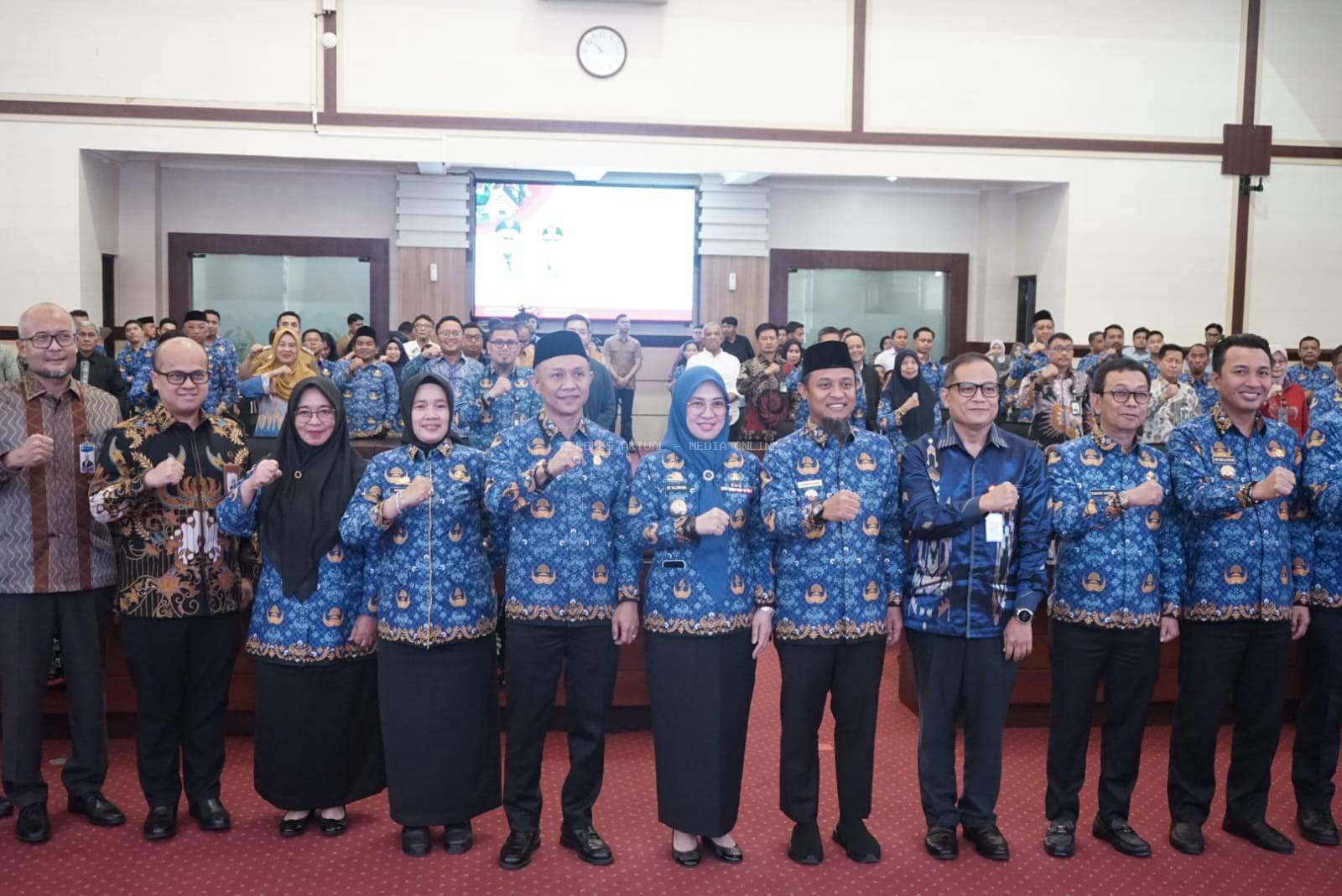 Wabup Lutim Hadiri Rapat Pleno TPAKD Sulsel 2025, Siap Dukung Pemberdayaan UMKM