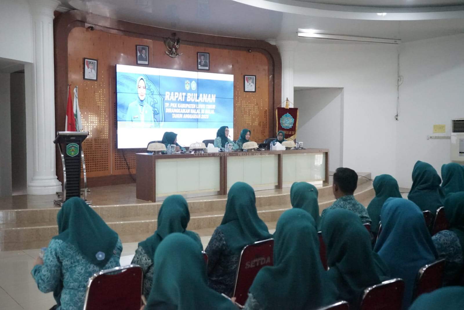 Pimpin Rapat Bulanan TP PKK, dr. Ani : Bekerja Ikhlas untuk Lutim