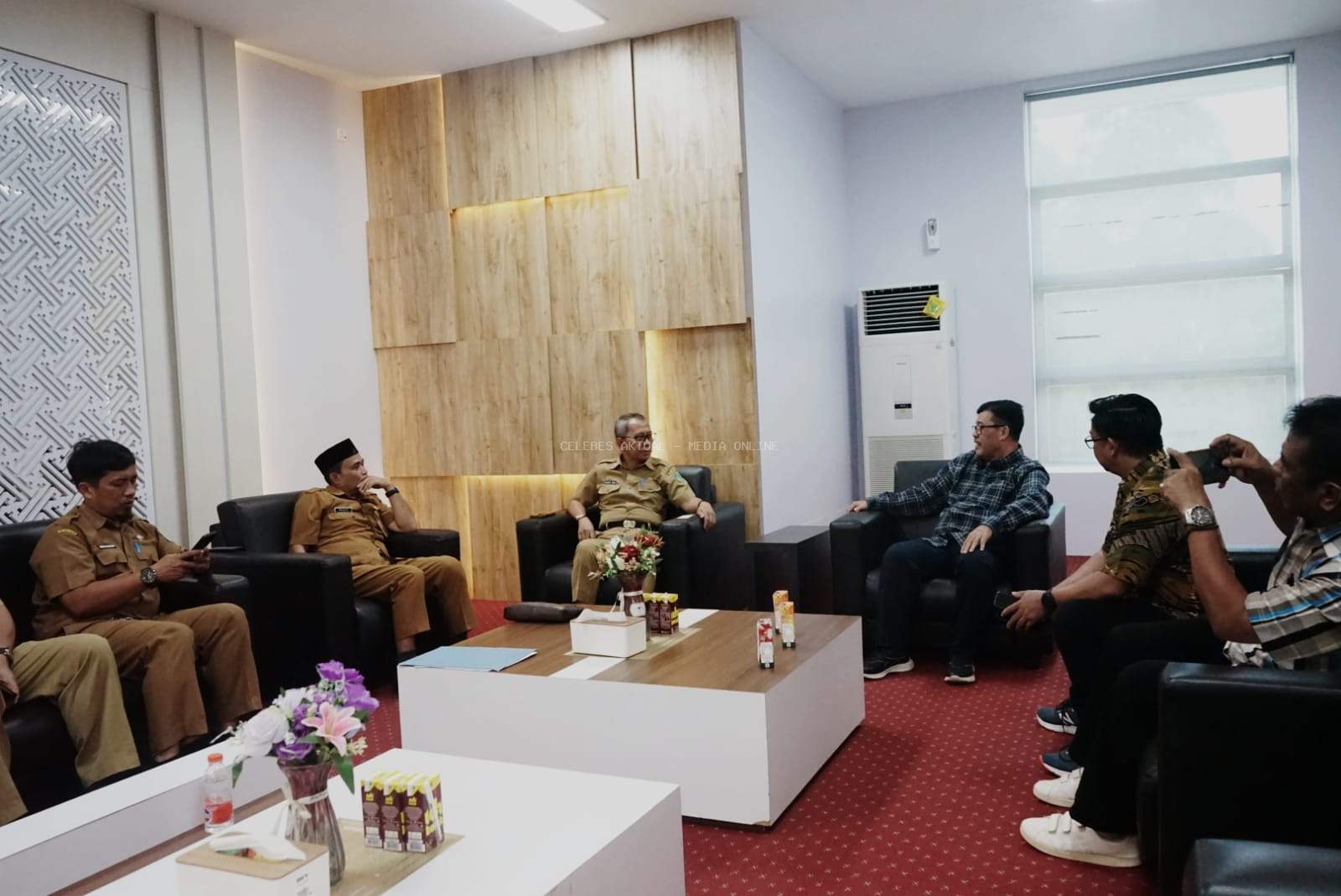 Sekda Lutim Terima Audiens LPPM Unhas, Dorong Program Sejalan Visi Bupati