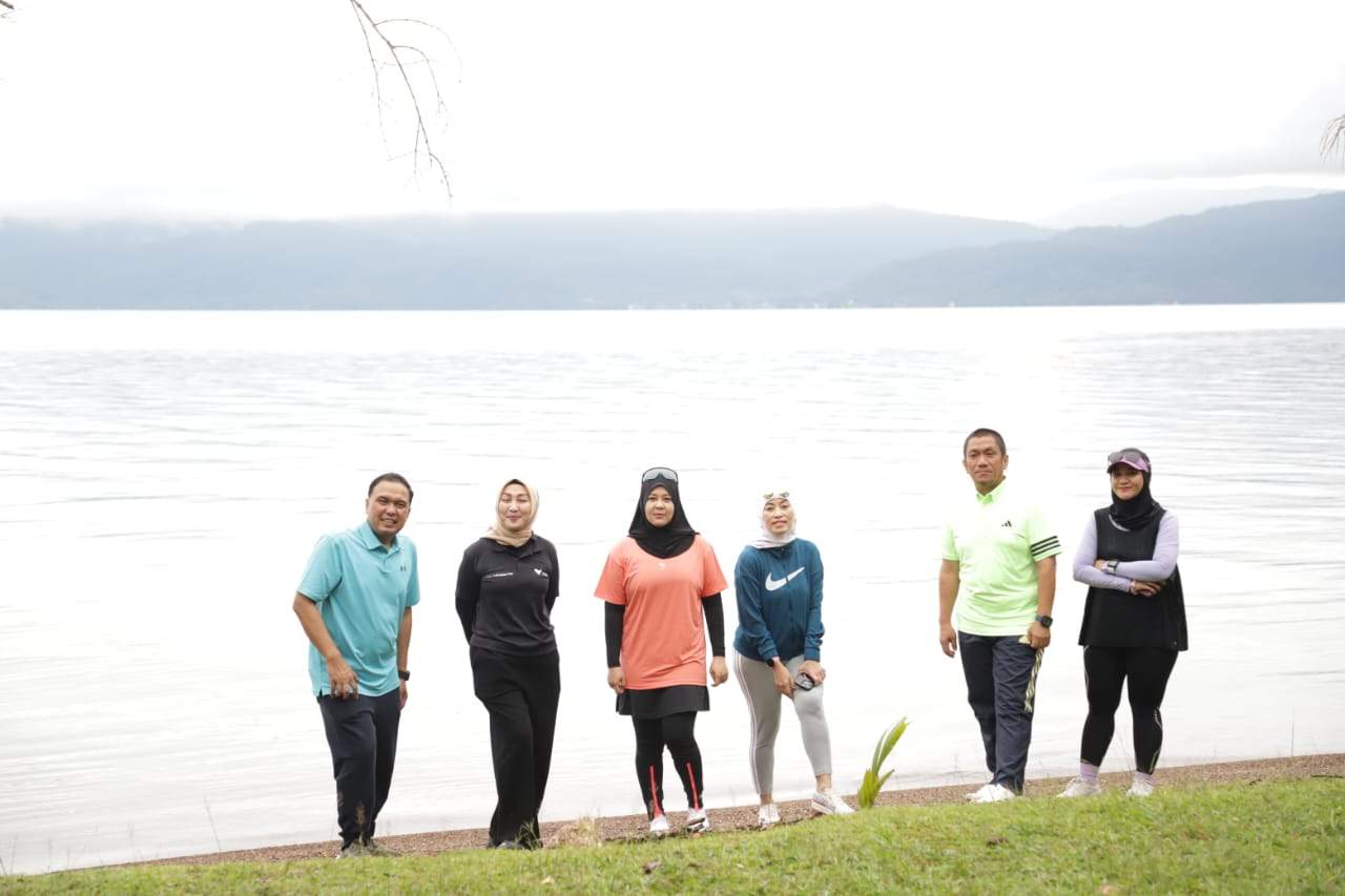 Wagub Sulsel Terpesona Dengan Danau Matano saat Olahraga Pagi di Sorowako