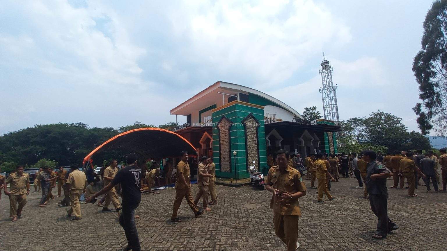 Bupati Luwu Timur Soroti Menurunnya Semangat Salat Berjamaah, Evaluasi Kembali Budaya Spiritual ASN