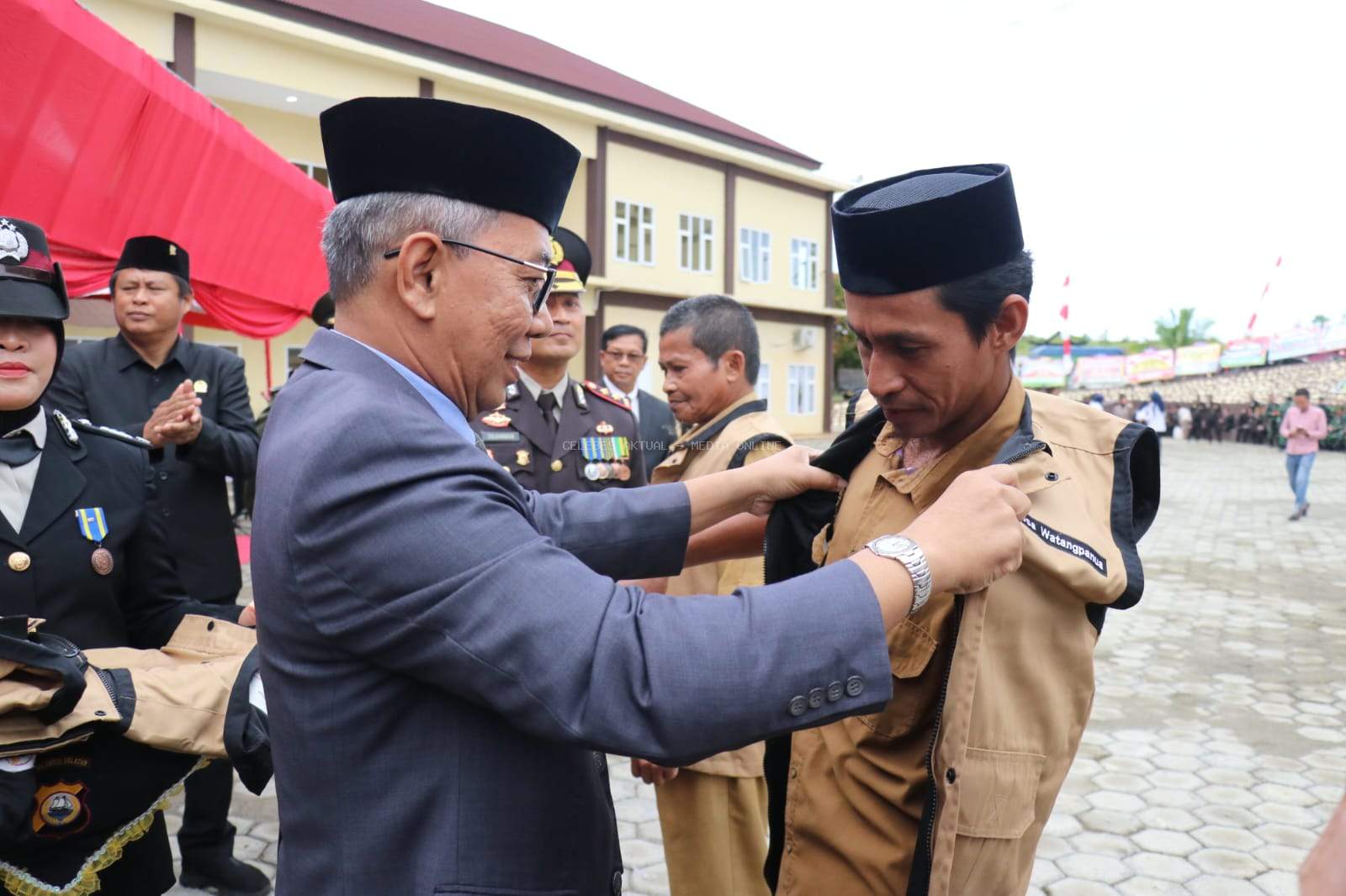 Semarak HUT Bhayangkara ke-79, Sekda Hadiri Upacara, Kapolres Beri Pesan Perpisahan