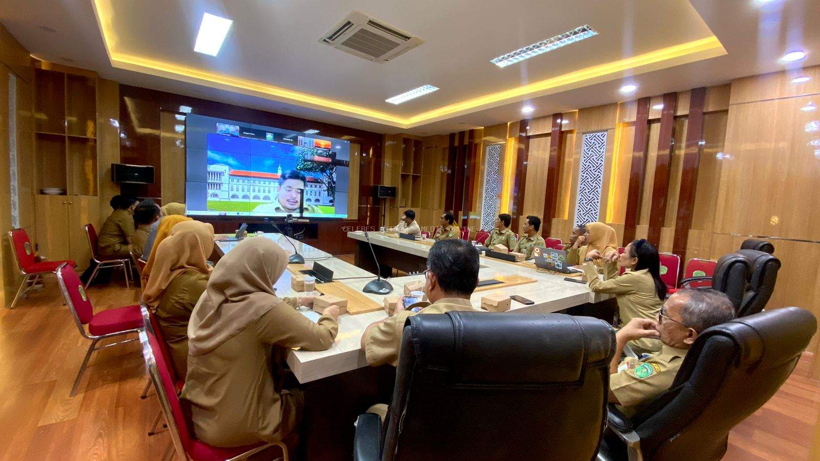 Pemkab Lutim Ikuti Sosialisasi LSDP, Siap Wujudkan Layanan Pengelolaan Sampah Berbasis Kinerja