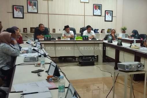 Komisi II DPRD Luwu Timur Tolak Pengembalian Berkas Usulan Sarpras Sawit, Desak Dirjenbun Lanjutkan Verifikasi Lapangan