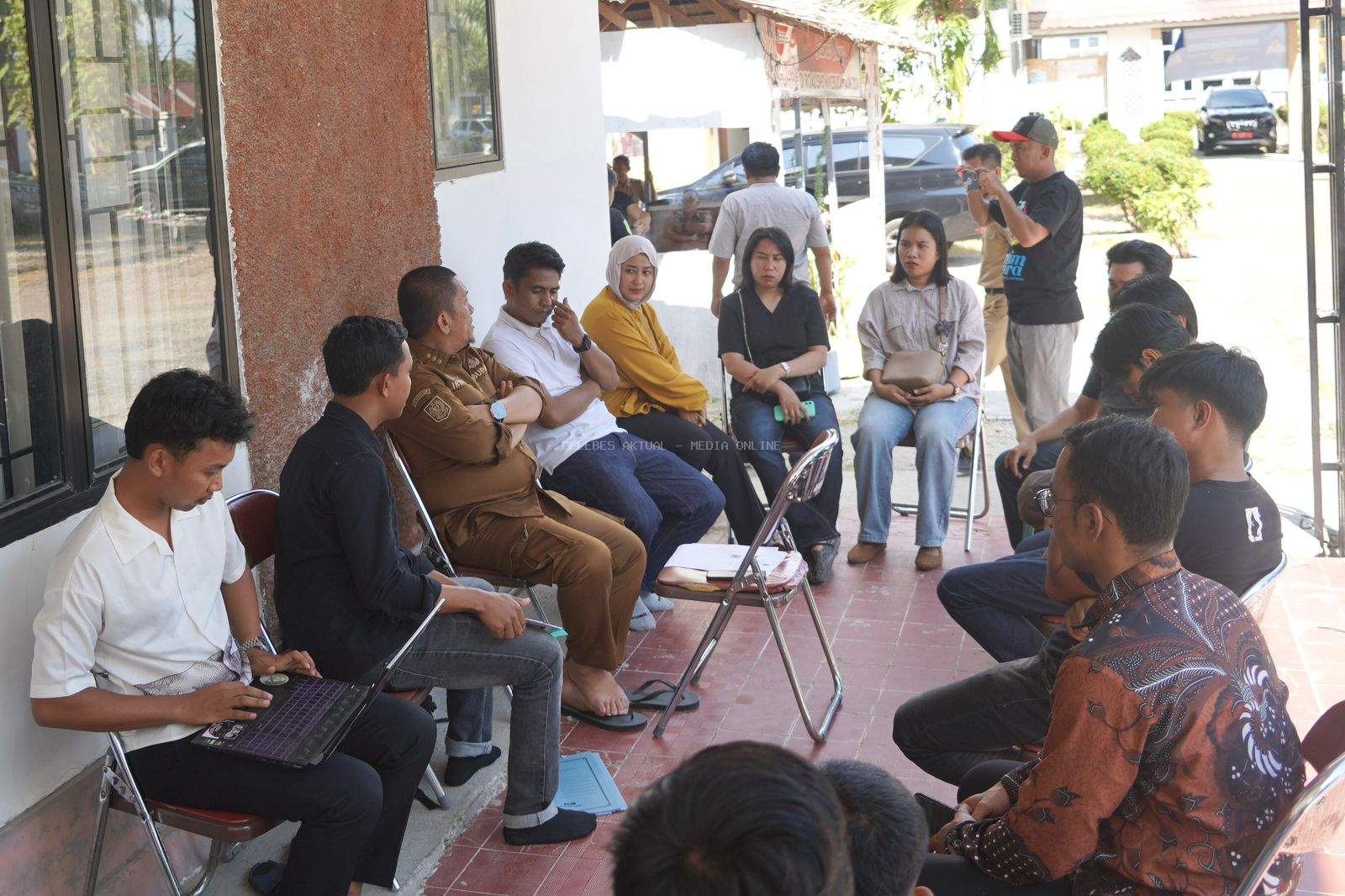 GEMPUR Serahkan Legalitas Organisasi, Bupati Irwan: Pemuda Harus Jadi Penggerak Sosial