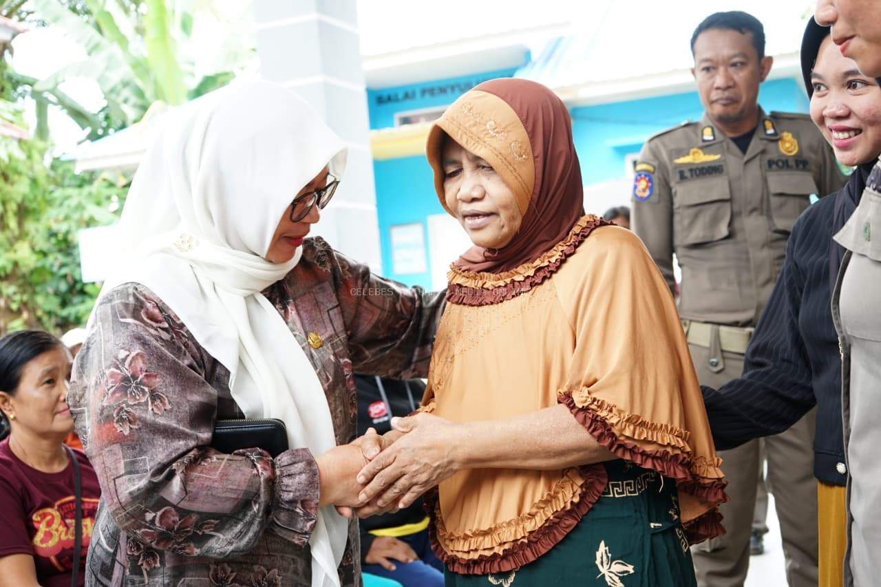 Program Kartu Lansia Terus Bergulir, Wabup Puspaswati Kunjungi Kecamatan Mangkutana