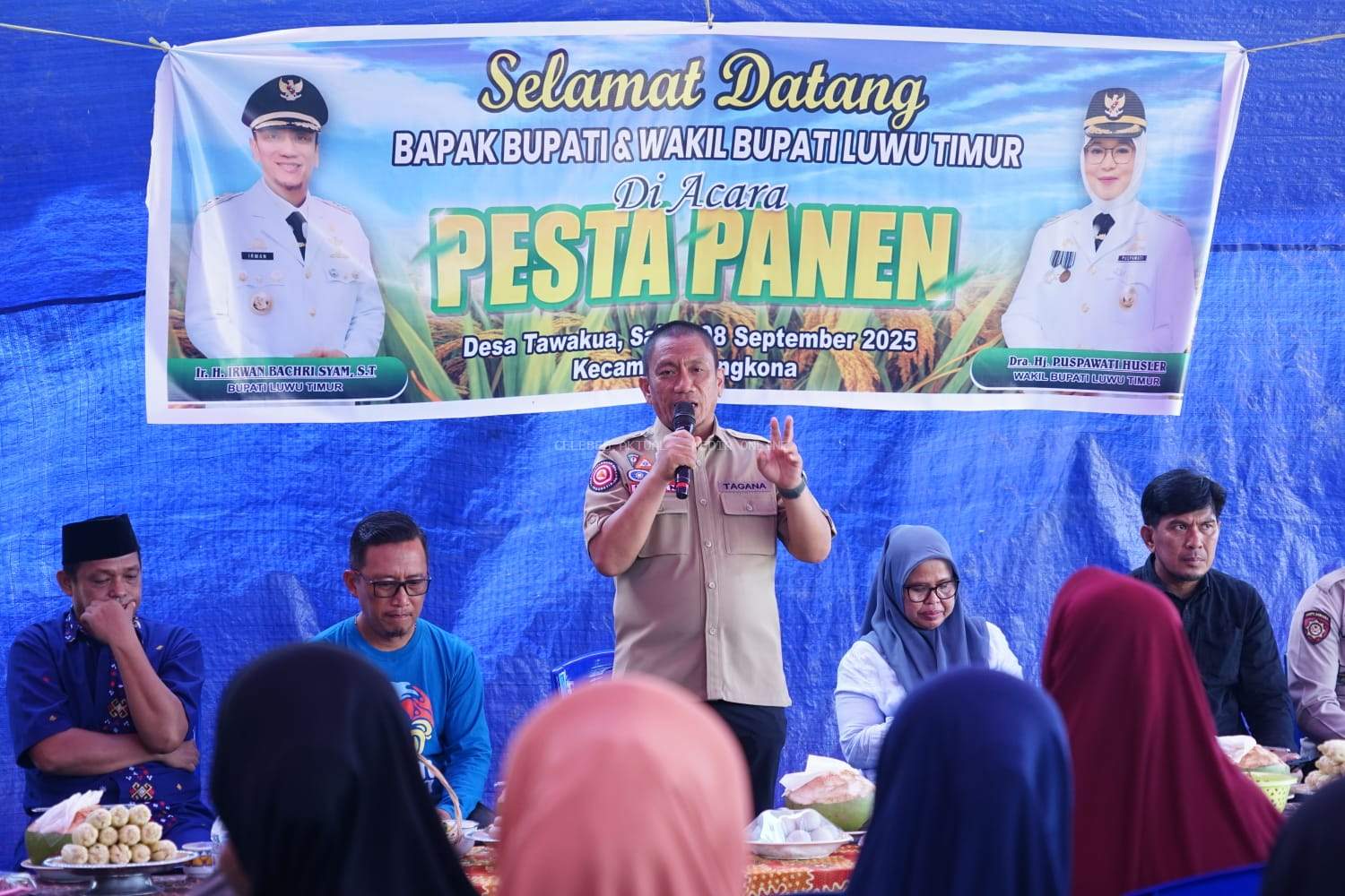 Hadiri Pesta Panen, Bupati Irwan Pastikan Pengairan Permanen Bagi Desa Tawakua