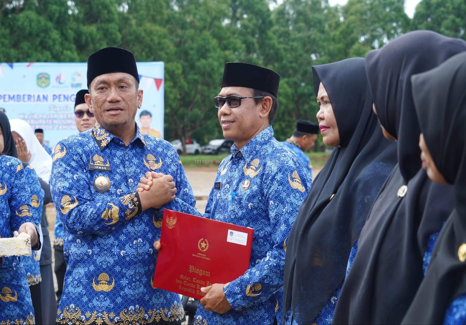 Bupati Irwan dan Wabup Puspa Pimpin Upacara HUT KORPRI Ke-54 di Luwu Timur