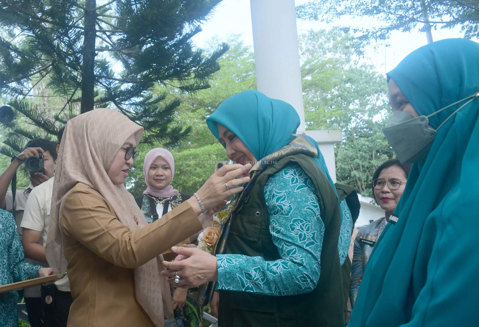 Komitmen Lindungi Anak, Ketua TP PKK Lutim Ikut Monev Imunisasi di Gowa