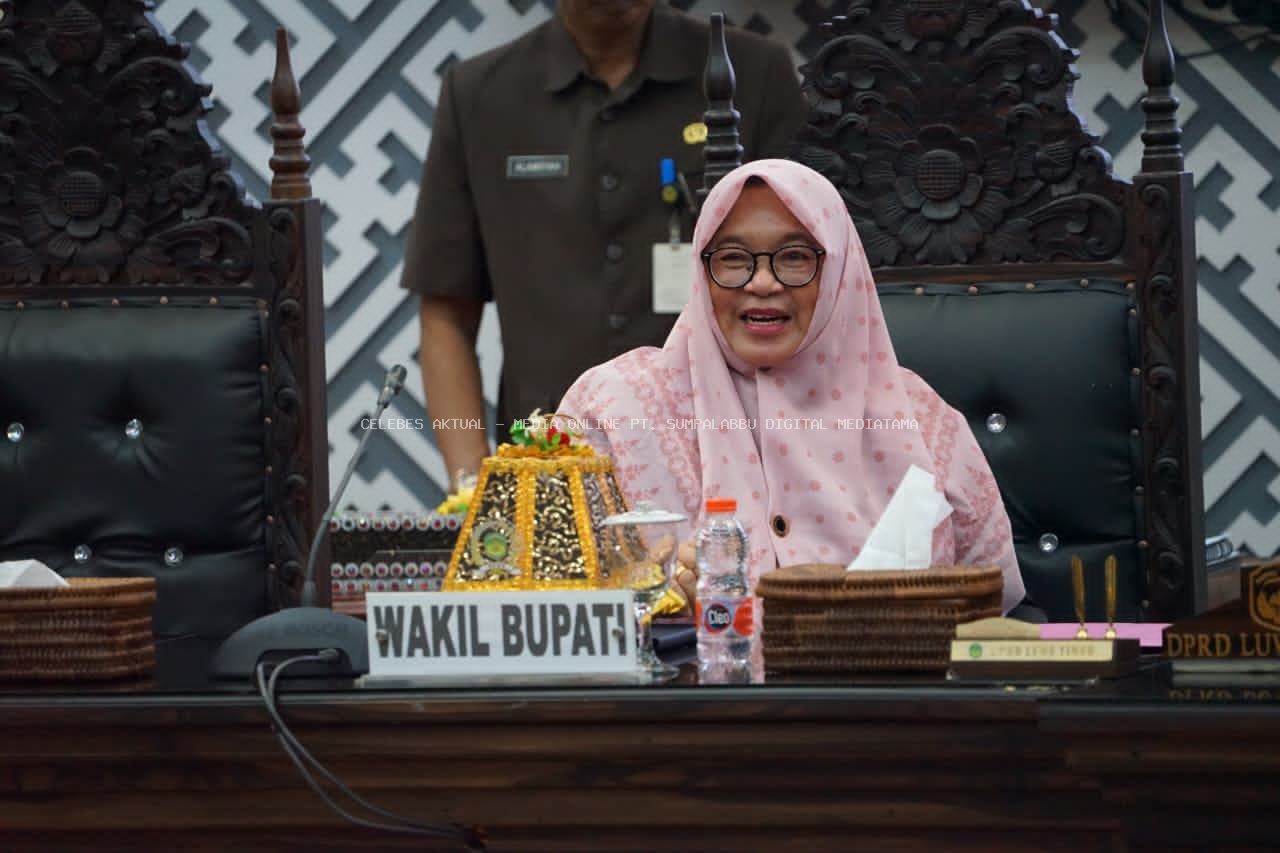 Wabup Puspawati Sampaikan Jawaban Bupati atas Pemandangan Umum Fraksi-Fraksi DPRD Lutim