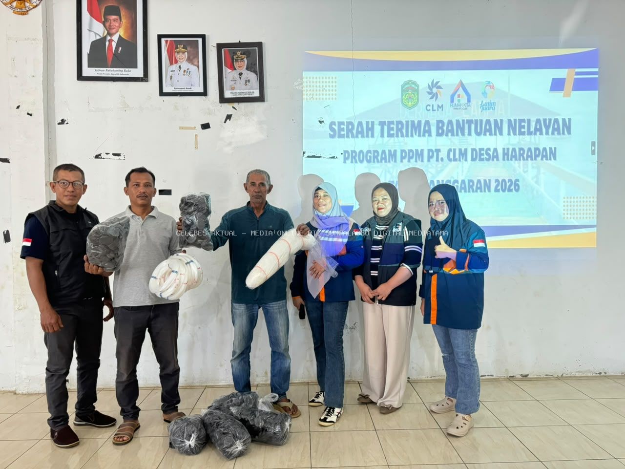 PT CLM Salurkan Bantuan Alat Tangkap untuk 50 Nelayan Desa Harapan