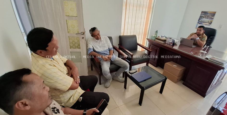 Sekretariat DPRD Luwu Timur Evaluasi Kinerja Tenaga Ahli Fraksi