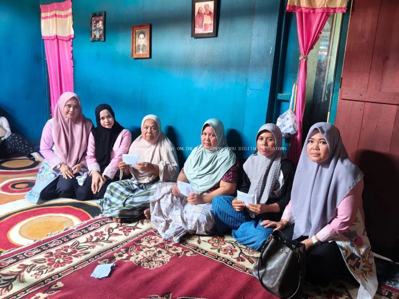 IKA DPRD Luwu Timur Salurkan Bantuan untuk Korban Kebakaran di Wewangriu