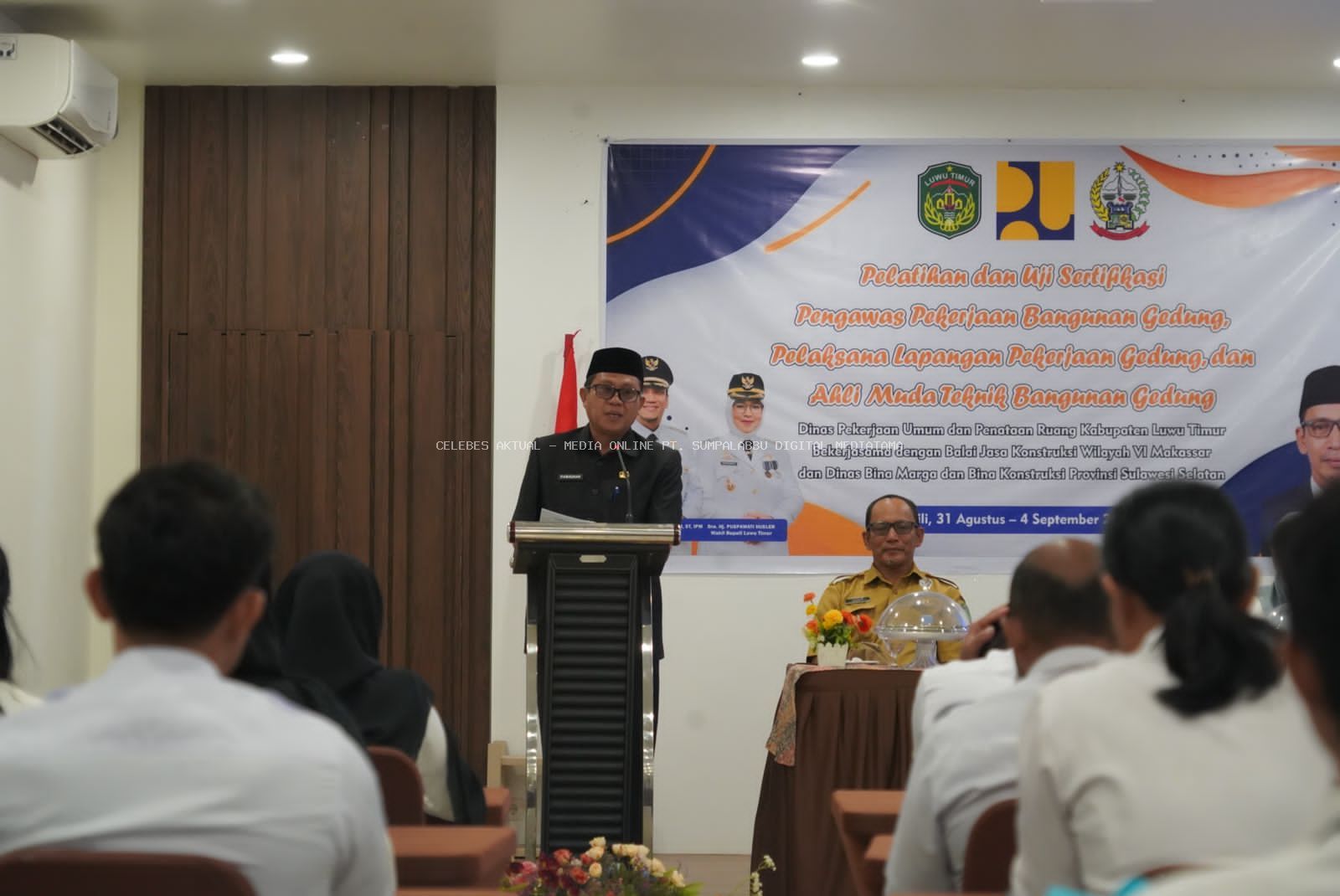 Pemkab Lutim Perkuat SDM Konstruksi, Sekda Tekankan Profesionalisme di Lapangan